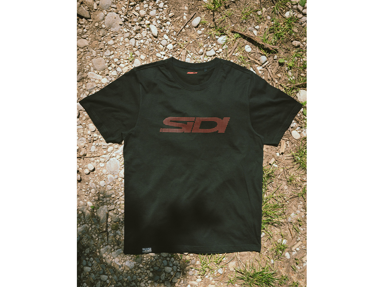 IDI-PSHIRTWEEKEND-EDGEBLK_Z3.jpg